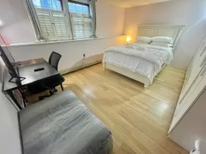 Traveler's home - Image 2