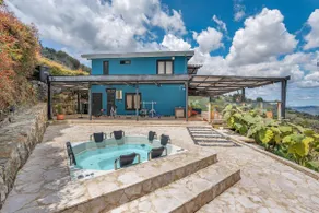 LP Finca la Pergola, Naturaleza con Lujo y una increíble vista a todo Medellín - Image 2