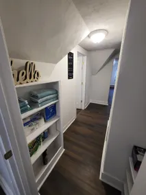 Modern 1BR Walking Distance to Downtown Wooster - Image 4