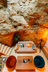 Unique house with a rock formation - Rodemack - Image 5