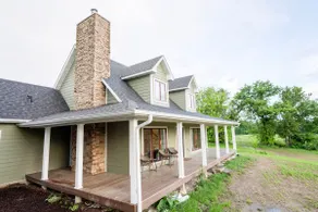 51 acre paradise with deck views - Image 2
