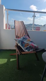 Central location, sunny terrace, and private access - Image 4