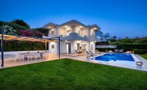 Hill & Sea View Villas - Image 5