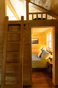 Hill Haven | Cozy RRG Forest Cabin + Hot Tub - Image 5