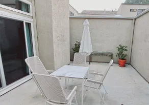 Cozy and inviting townhouse - Image 3