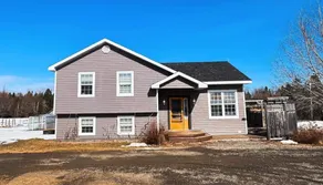 The Cozy Farmhouse - Image 2