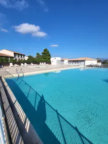 Marine getaway - Image 5
