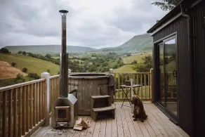 Idyllic with spectacular views - Image 4