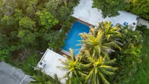 Casa de Coco · Private Villa · Pool & Concierge Service - Image 2