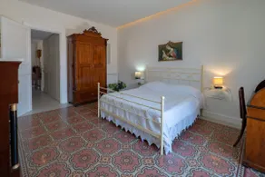 Vittorio Emanuele Street House - Image 5