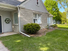 Lake Michigan Family Home - Image 2