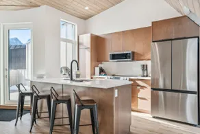 Mountain View 3 Bedroom Canmore Townhome - Image 2