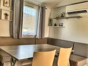 Large Mobile Home – Bungalow, Air-Conditioned - Image 4