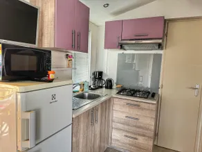 Large Mobile Home – Bungalow, Air-Conditioned - Image 5