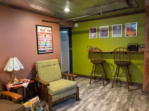 Beachside Basement Apartment - Image 4