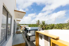 Luxury duplex with an ocean view - Image 4
