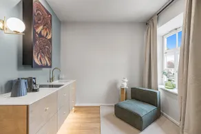 Designsuite - 2 bedroom- fully equipped kitchen - Image 3