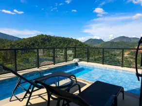 Lux 38 - Mansion in the clouds with Heated Pool - Image 4