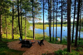 Sylvan Chalet, Modern, Lakefront, Close to Trails - Image 5