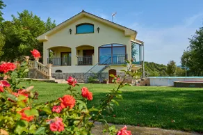 Villa near Barcelona - Image 2