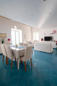Villa Sunrise, piscine et vue sur la mer sur la côte Amalfitaine - Image 4