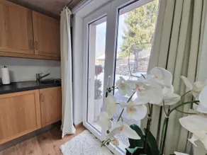 Furnished and equipped studio with independent entrance - Image 5