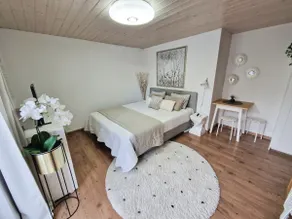 Furnished and equipped studio with independent entrance - Image 2