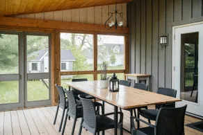 Rosebend Farmhouse| Near Sandbanks | Hot Tub - Image 3