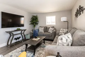 Modern Family Retreat | Near Red Rocks & Denver - Image 2