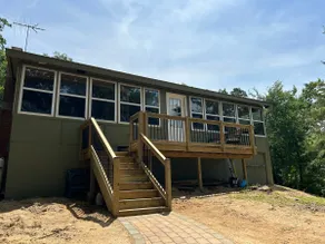 Cliffside Cottage -Kerr Lake - Image 3