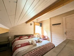 Chalet with Sauna and Jacuzzi for 6 people - Image 4