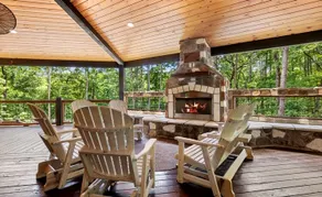 High-Profile Lodge, Close to Lake, Gameroom, Bunks - Image 4