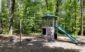 High-Profile Lodge, Close to Lake, Gameroom, Bunks - Image 5