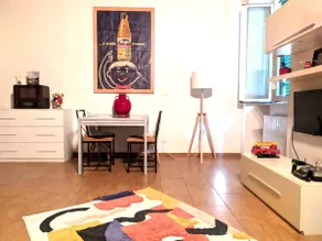 The little red house - Image 4