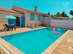 Charming pavilion with private pool - Image 2