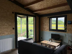 Comfortable and minimalist lodge - Image 5