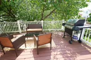 Big 4br Private Deck Sleeps 10 Ewr 15min NY 30min - Image 3