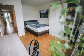 EulenNest Spacious Cozy Home with Private Garden - Image 2