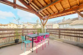 Air-conditioned gîte La Terrasse: sleeps 11 - Image 2