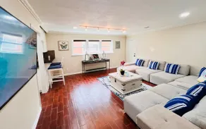 Great4bd2bth, pool&patio, close2beach, attractions - Image 2