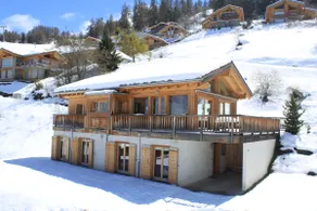 Magrappé chalet, direct access to the trail - Image 4