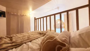 Modern & Cozy Creamy Studio – Metro Station, Parking - Image 3