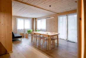 Holz100 vacation home - Image 3