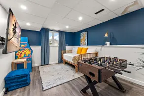 Family-Friendly | Backyard, Games, Netflix & Lakes - Image 5