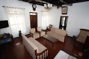 Heritage Homestay with Library,Gym,Movie/Playroom - Image 2