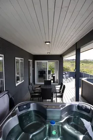 Luxury Villa in Golden Circle with hot tub - Image 3