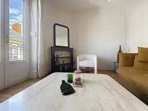 Nuit d'Or – Millesime 97 – Living Room & Study - Image 5