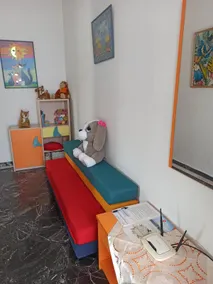 Central Apartment in Mirina - Image 4