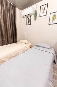 3-minute walk to the station. A quiet apartment with modern decor. A modern and cool apartment. - Image 4