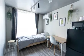 3-minute walk to the station. A quiet apartment with modern decor. A modern and cool apartment. - Image 2